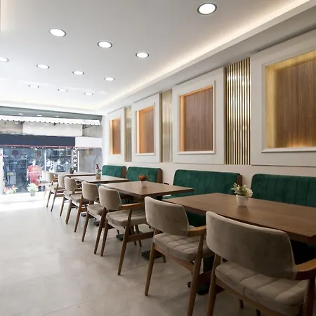 Grand Bagoz Lejlighedshotel