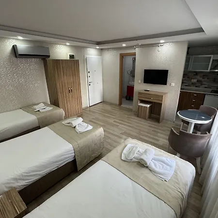 Grand Bagoz Aparthotel 2*