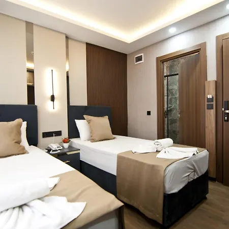 Grand Bagoz Aparthotel 2*