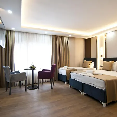 Grand Bagoz Aparthotel 2*